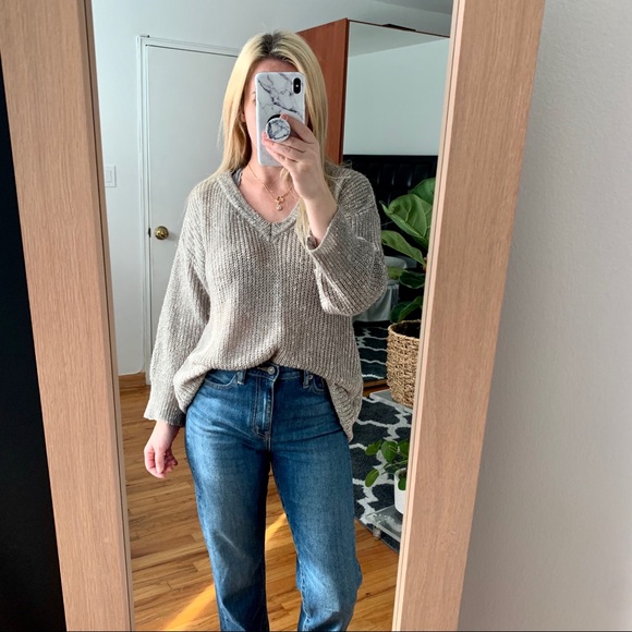 Brandy Melville oversized sweater OS - Picture 1 of 6